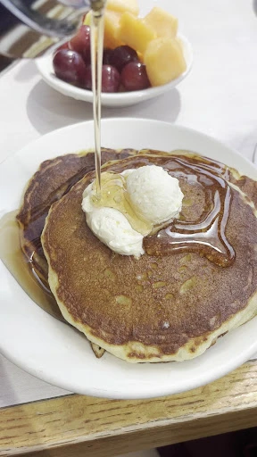 Peachtree Restaurant and pie house photo 1
