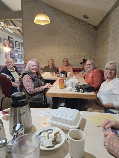 Peachtree Restaurant and pie house photo 4